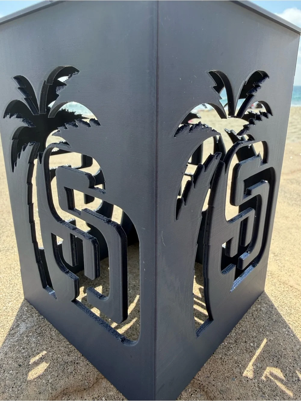 Custom SD Palm Lantern - Black Solar-Powered Home Accent